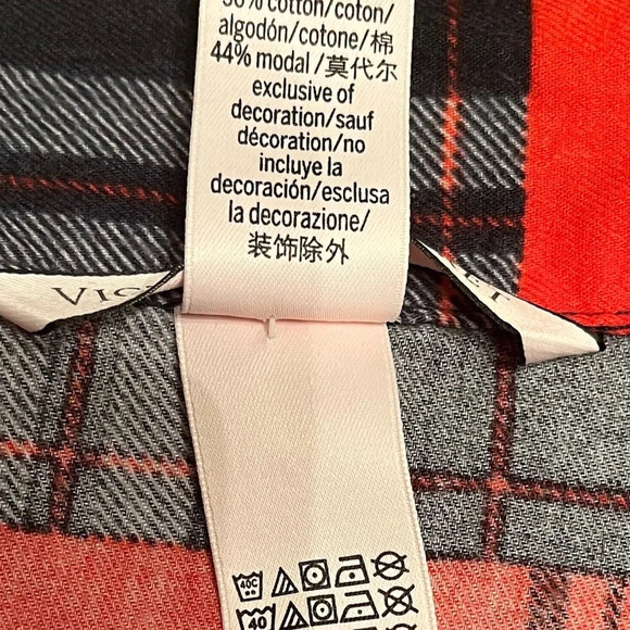 Victoria’s Secret flannel night shirt, size small - Picture 3 of 4